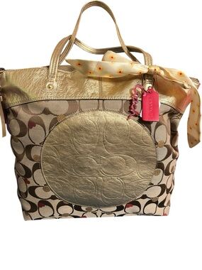 Coach Laura Secret Admirer Tote, w/jacquard signature "C" w/ hearts and dots.